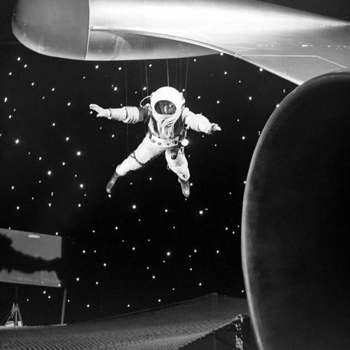 Destination Moon film fragment
